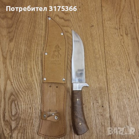 Ловджийски нож Андрей Стоянов Габрово орехови чирени абсолютно нов неизползван, снимка 1 - Ножове - 44119906