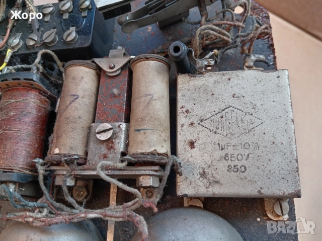 Старинен бакелитен телефон с шайба телефонен апарат 40те, снимка 5 - Антикварни и старинни предмети - 52877067