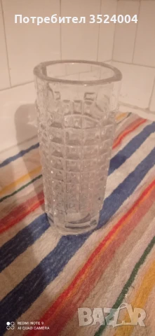 Нова кристална ваза ръчно гравирана от 70-80 те години на сливенския завод Васил Коларов