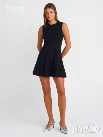  Елегантна, Безръкавна рокля тип готет, снимка 4 - Рокли - 50320313