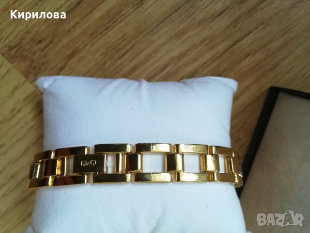 Нов дамски часовник водоустойчив,купен за 100 лв.,продава се за 60 лв., снимка 3 - Водоустойчиви - 39013977