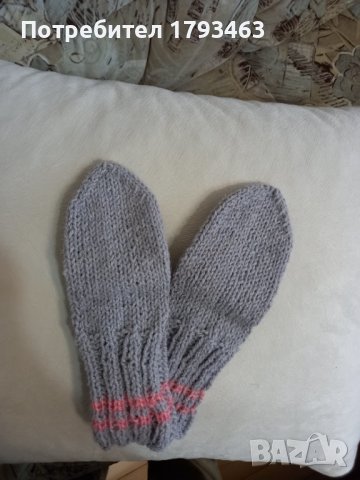 Ръчно плетени детски чорапи от вълна, снимка 2 - Чорапи - 38766950