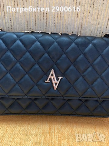 Дамска чанта, снимка 3 - Чанти - 37206798