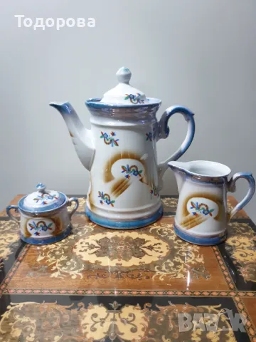 Старинен порцеланов лот със седефен отблясък  от началото на ХIX-ти век