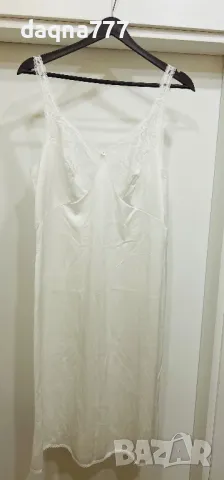 Бяла дамска нощница/ комбинезон S, снимка 8 - Нощници - 49415828