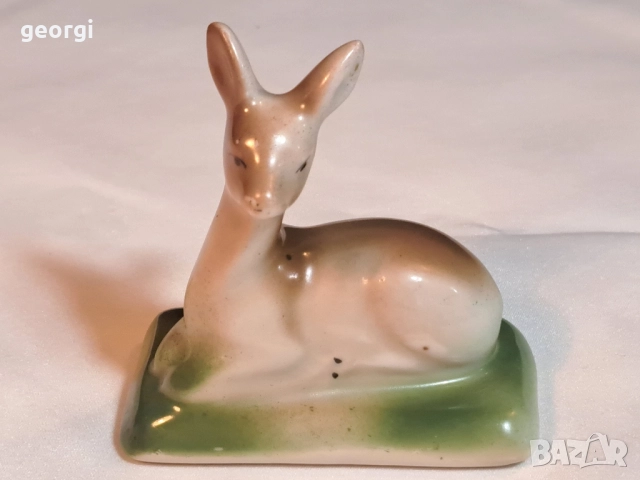 българска порцеланова фигура сърна Изида