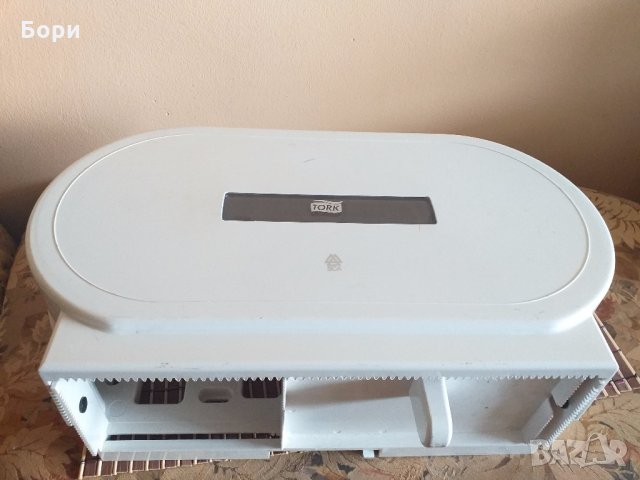 TORK  Двойна кутия за т. хартия на ролка , снимка 5 - Обзавеждане за заведение - 28697997