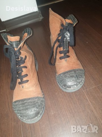 Боти, снимка 3 - Дамски боти - 26980086