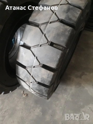 Гуми за мотокар и бобкат на най-добри цени, снимка 3 - Индустриална техника - 26513180