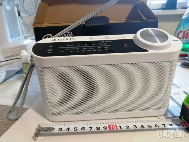 Радиоприемник ROBERTS R9993, снимка 4 - Радиокасетофони, транзистори - 51025717