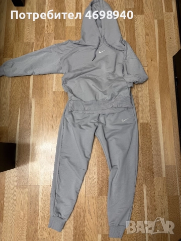 Комплект NIKE дамски, размер С