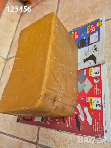 Пчелен восък на пити, снимка 2 - Пчелни продукти - 50055134