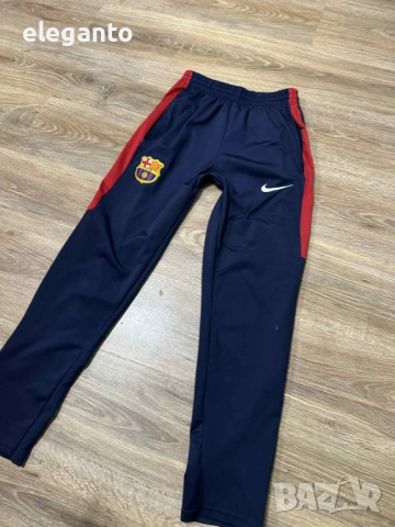 Оригинално мъжко долнище  Nike Barcelona , S размер , снимка 3 - Спортни дрехи, екипи - 53008018