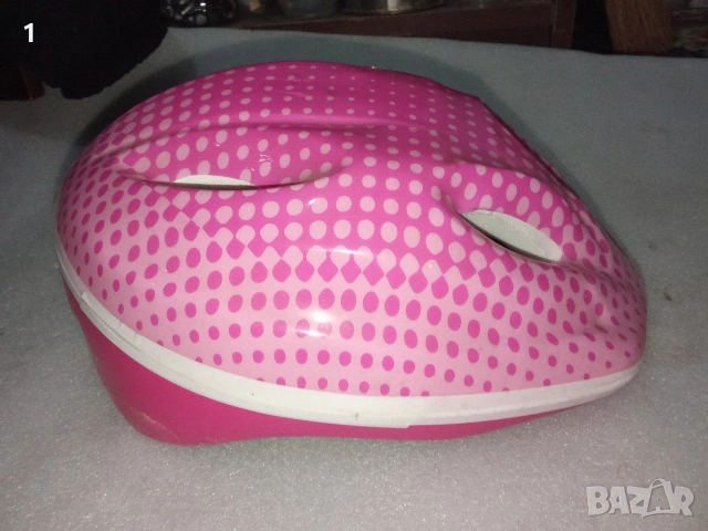 Каска за велосипедисти, снимка 2 - Спортна екипировка - 53517498