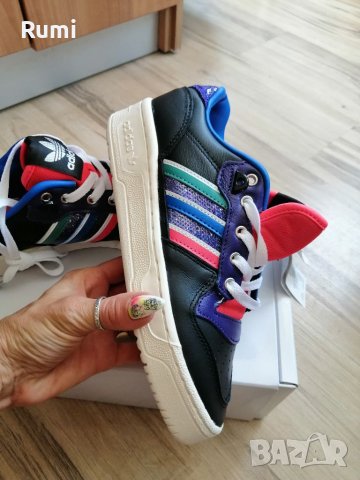 Оригинални  цветни кецове Adidas Rivalry Low Core! 36 н, снимка 11 - Кецове - 36914260