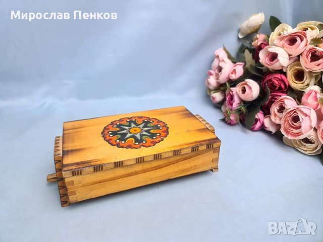 Дървена кутия, снимка 1 - Декорация за дома - 42967187