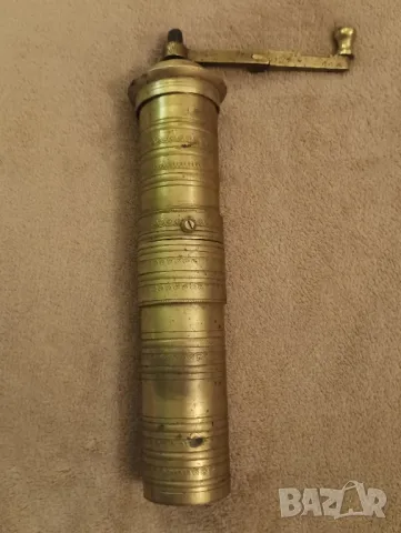 Винтидж, месингова кафемелачка. , снимка 2 - Антикварни и старинни предмети - 47676259