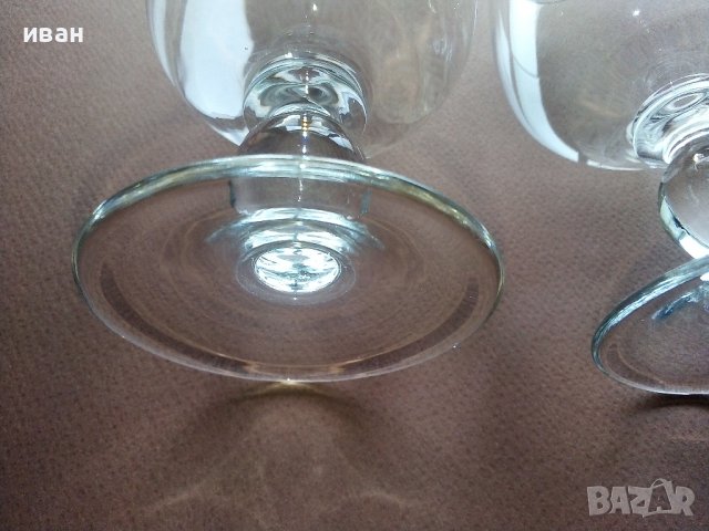 Две стари кристални чаши., снимка 2 - Антикварни и старинни предмети - 36671725