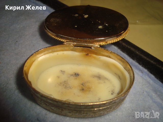 ПОЗЛАТЕНА СТИЛНО ОРНАМЕНТИРАНА КУТИЙКА за БИЖУТА илиДРУГО с КАПАЧЕ от НАТУРАЛЕН МРАМОРЕН ОНИКС 29077, снимка 5 - Други ценни предмети - 38152445