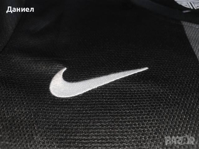 Трети екип на Португалия от сезон 2012-13, снимка 3 - Футбол - 52525768