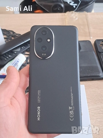 Продавам Honor 200 (12GB RAM / 512GB) - Като нов!, снимка 4 - Други - 53063841