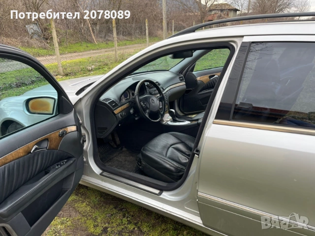 Mercedes-Benz E 320, снимка 9 - Автомобили и джипове - 53457824