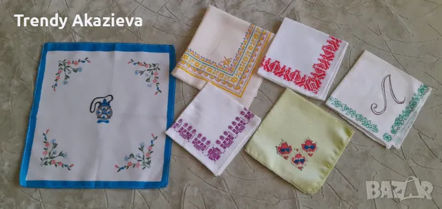 Памучни и копринени ретро кърпички за колекция, снимка 4 - Колекции - 48729150