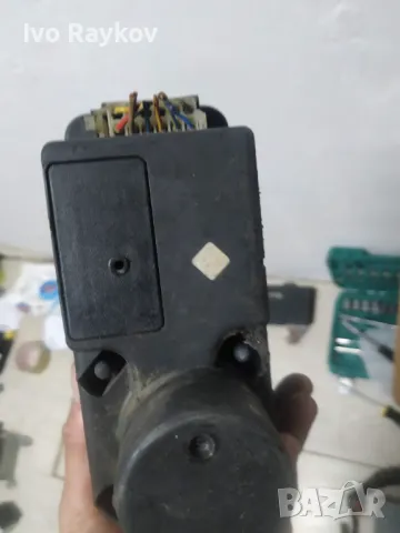 Вакуум помпа централно зааключване Hella VW Golf Passat 357962257, 357 962 257, снимка 6 - Части - 49606404