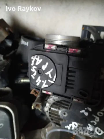 Дроселова клапа за VW Tuaran 1.4tsi, снимка 2 - Части - 49171820