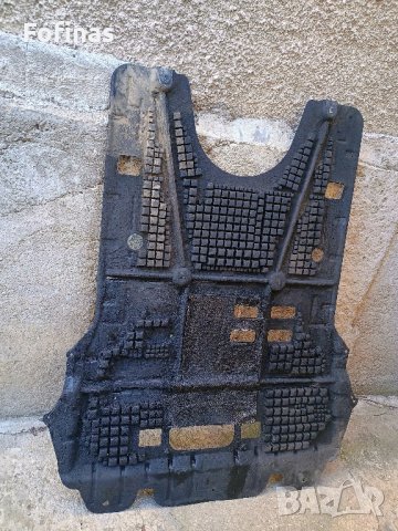 Кора под двигателя за Citroen  C4 , C4 Picasso  Peugeot 308  ОЕ - 9650547680, снимка 2 - Части - 44067184