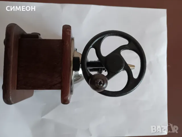 красива механична мелничка за подправки, снимка 2 - Други ценни предмети - 50308355