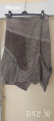 Дизайнерска пола, снимка 2 - Поли - 50084103