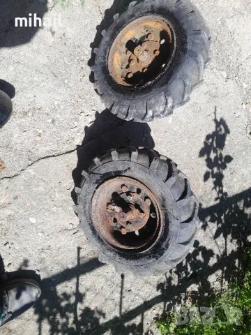 гуми с фланци и пулуоски, снимка 2 - Градинска техника - 50185661