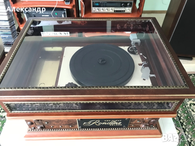 Грамофон Rek-O-Kut Rondine Deluxe, снимка 2 - Грамофони - 52708433
