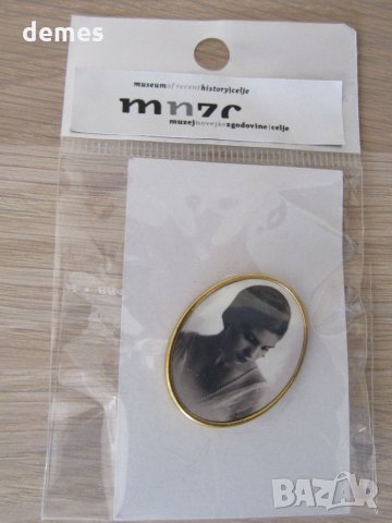  Значка от Фотографско студио на Й. Пеликан в Целе,Словения