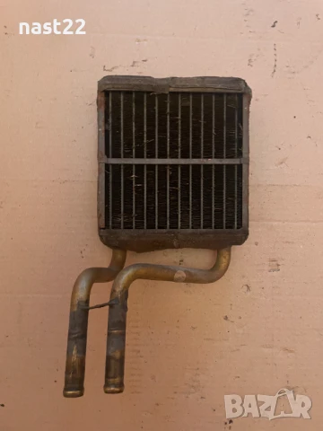 Радиаторче  за парно Сузуки Самурай-Сантана 1.0 куб, снимка 2 - Части - 51095953
