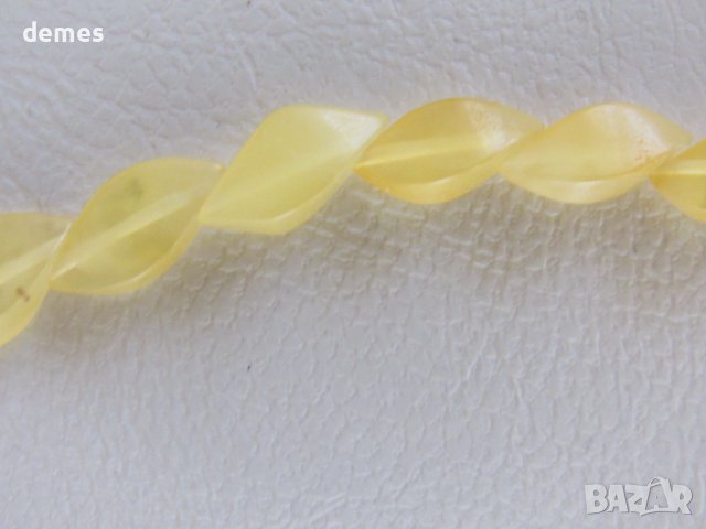 Елегантно дамско колие от първокласен Балтиийски кехлибар., снимка 5 - Колиета, медальони, синджири - 43441966