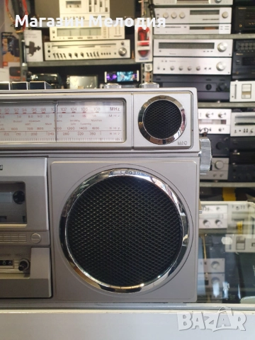 Радиокасетофон INTERFUNK IF 1881 В отлично техническо и визуално състояние., снимка 6 - Радиокасетофони, транзистори - 26401329