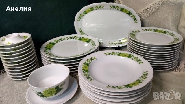  Mitterteich Bavaria! Комплект чинии със зелени цветя.
