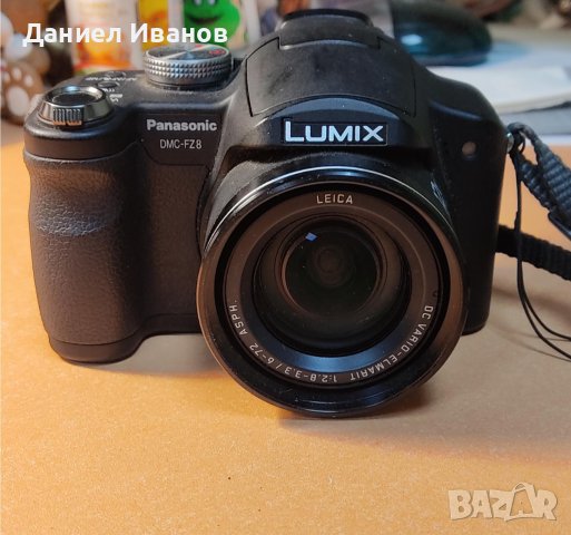 PANASONIC LUMIX DMC FZ8 фотоапарат комплект, снимка 4 - Фотоапарати - 43010227