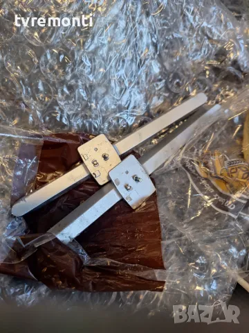 крачета оригинална стойка телевизор Philips модел 50PUS6554/12