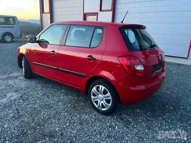 Skoda Fabia * 1.2i* 60HP* FACELIFT* EU5*, снимка 6 - Автомобили и джипове - 53269686