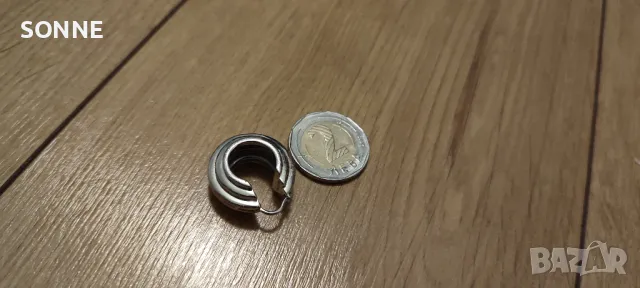 MISSOMA обеци с обръч и хълбоци дизайн от Lucy Williams, снимка 4 - Обеци - 48434812