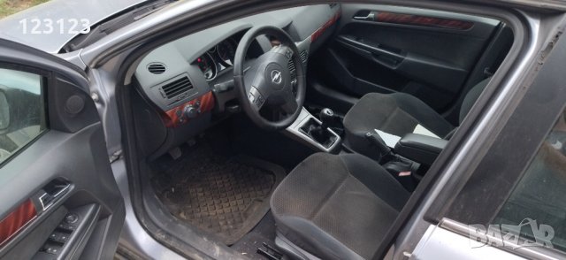 Опел астра h на части, снимка 4 - Автомобили и джипове - 33600709