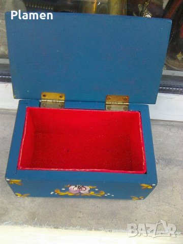 Съветска дървена рисувана кутия тип ракла, снимка 6 - Други ценни предмети - 37401834
