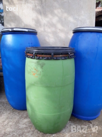 Пластмасови дебели и здрави бидони с капаци с метални скоби за съхранение на течности вино ракия, снимка 8 - Други стоки за дома - 51703813