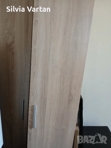 Гардероб, снимка 3 - Гардероби - 52412786