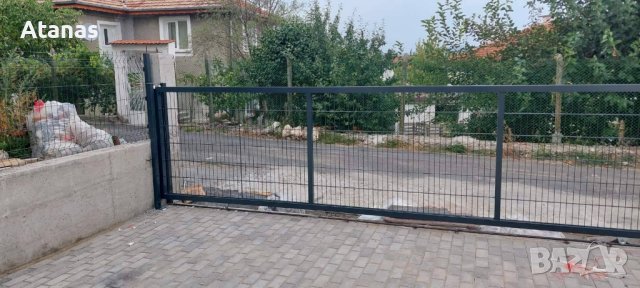 Оградни пана с ПВЦ покритие, Колове. Врати. Портали. Декоративна оградна мрежа - Жив плет, снимка 8 - Огради и мрежи - 40316073