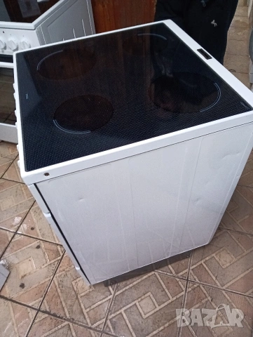 Свободно стояща печка с керамичен плот Voss с две години гаранция!, снимка 11 - Печки, фурни - 53568235