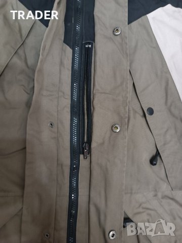 Зимно ски туристическо спортно  яке   Is it ZO, снимка 4 - Якета - 30937202